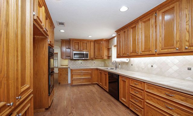 10302 Great Plains Lane, Houston, TX 77064