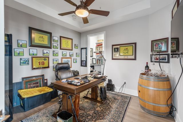 20 Rutledge St Apt 504, Nashville, TN 37210