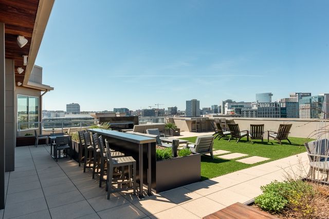 20 Rutledge St Apt 504, Nashville, TN 37210