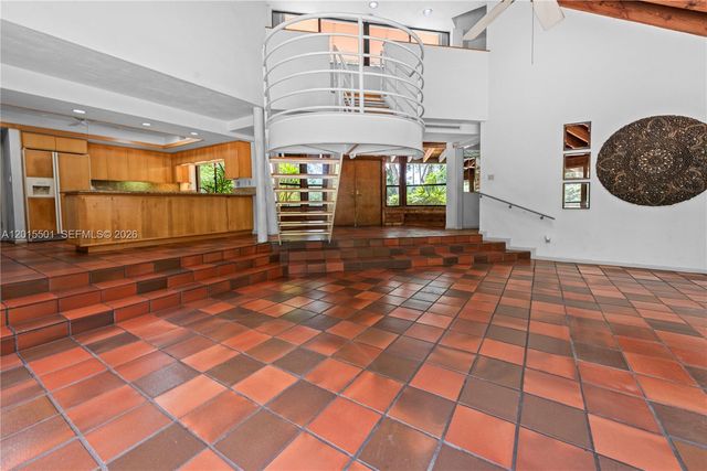8875 SW 110th St, Miami, FL 33176