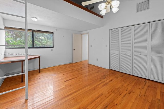8875 SW 110th St, Miami, FL 33176