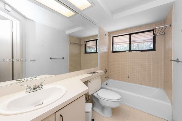 8875 SW 110th St, Miami, FL 33176