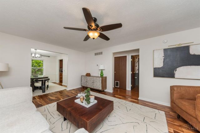 1073 Marla Drive, Milford, OH 45150