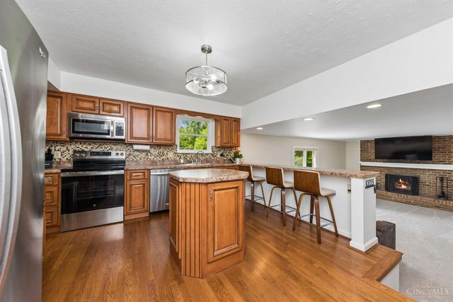 1073 Marla Drive, Milford, OH 45150
