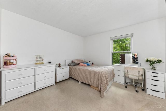 1073 Marla Drive, Milford, OH 45150