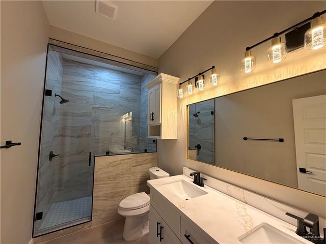 2324 Thornton Avenue, Mission, TX 78574