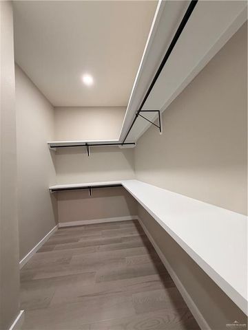 2324 Thornton Avenue, Mission, TX 78574