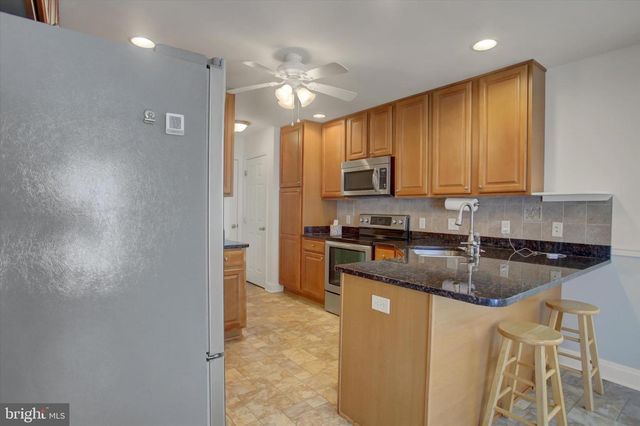 200 PARK VIEW DR, Chambersburg, PA 17201