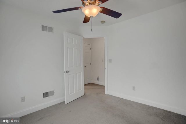 200 PARK VIEW DR, Chambersburg, PA 17201