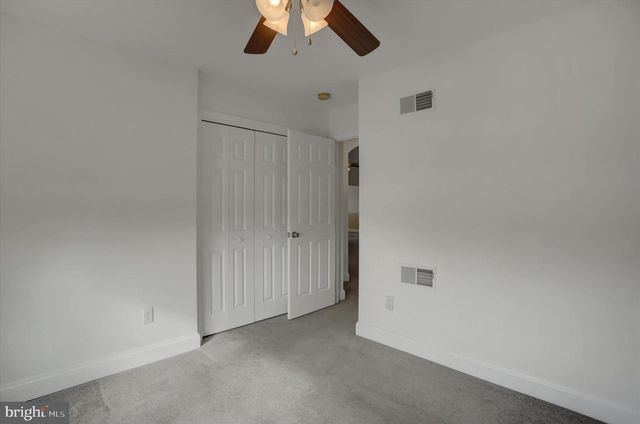 200 PARK VIEW DR, Chambersburg, PA 17201