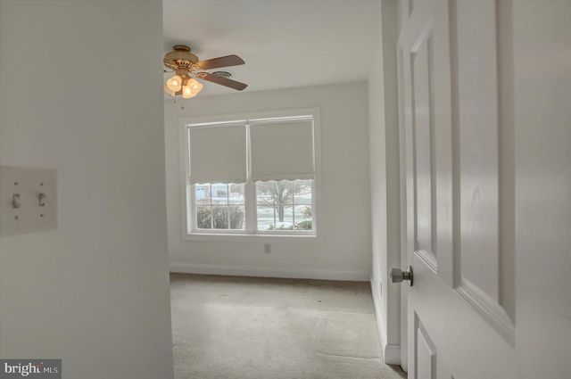 200 PARK VIEW DR, Chambersburg, PA 17201