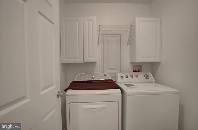 200 PARK VIEW DR, Chambersburg, PA 17201