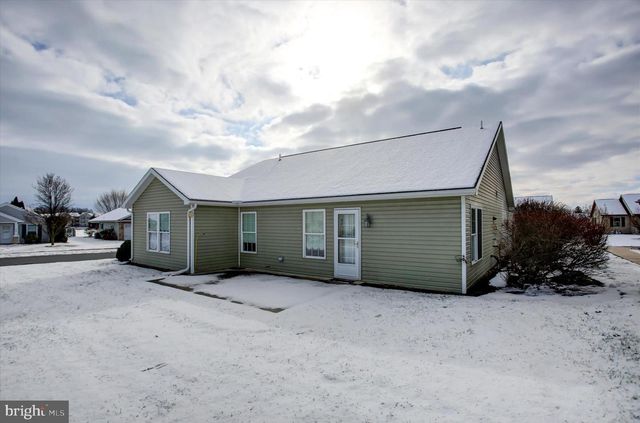 200 PARK VIEW DR, Chambersburg, PA 17201