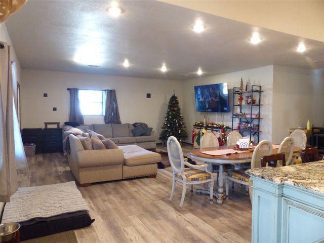 617 N Bridge, Brady, TX 76825