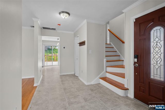 260 Saint Cloud Avenue, West Orange, NJ 07052