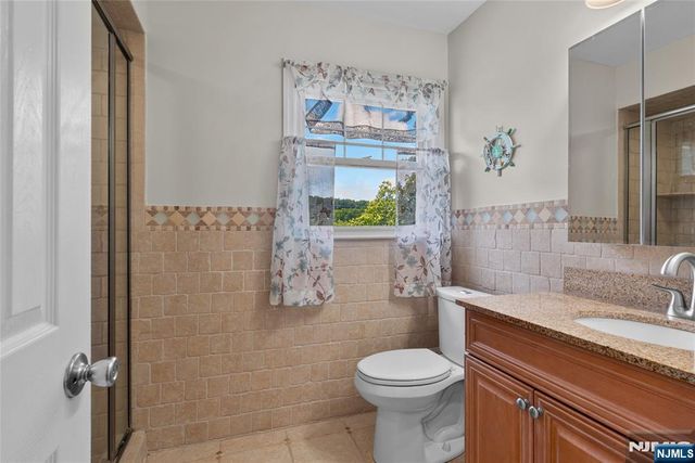 260 Saint Cloud Avenue, West Orange, NJ 07052