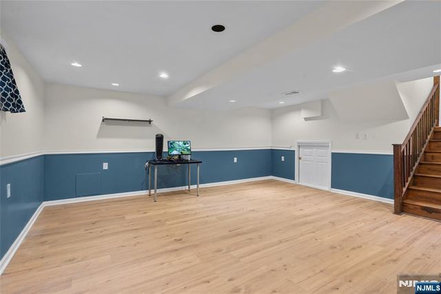 260 Saint Cloud Avenue, West Orange, NJ 07052