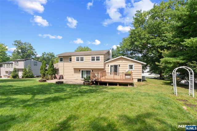 260 Saint Cloud Avenue, West Orange, NJ 07052