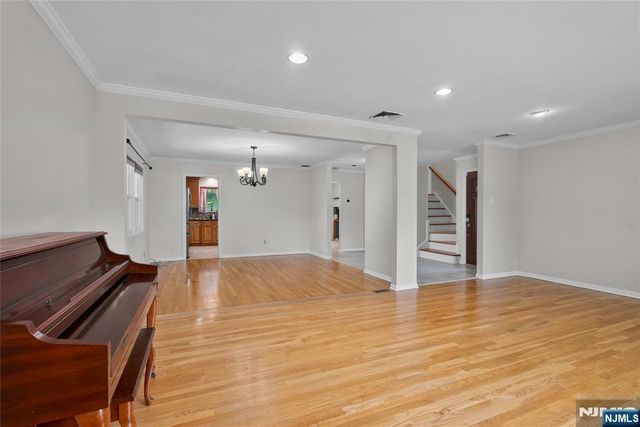 260 Saint Cloud Avenue, West Orange, NJ 07052
