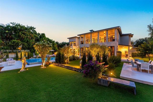 8345 Ponce De Leon Road, Miami, FL 33143