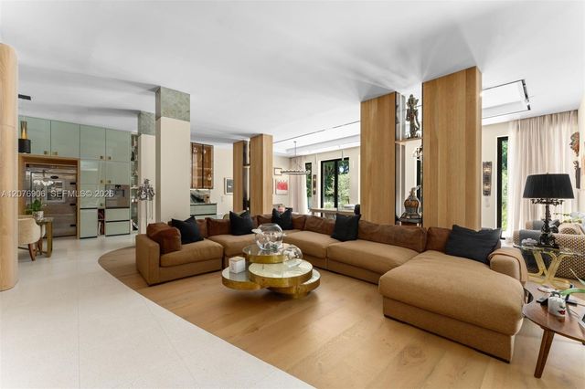 8345 Ponce De Leon Road, Miami, FL 33143