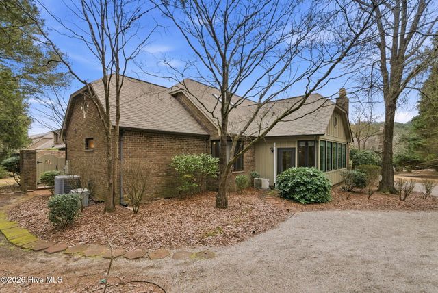 3 Sodbury Court, Pinehurst, NC 28374