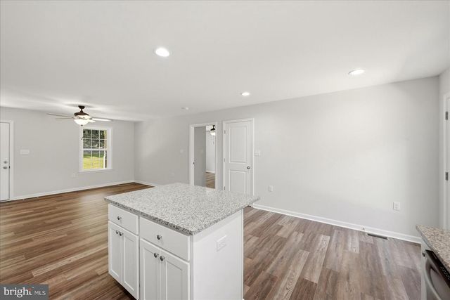 302 PHEASANT DR, Winchester, VA 22602