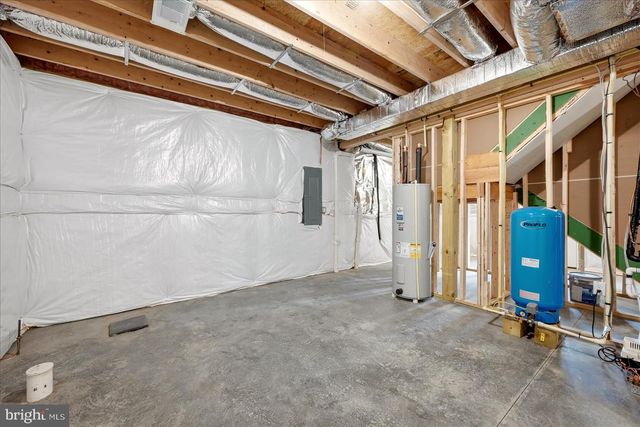 302 PHEASANT DR, Winchester, VA 22602