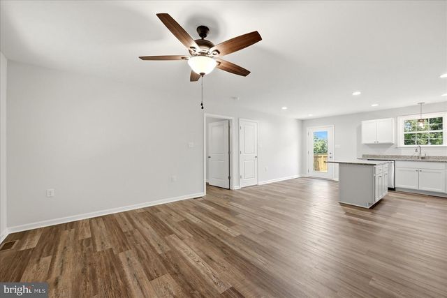 302 PHEASANT DR, Winchester, VA 22602