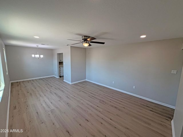 100 E 7TH Drive, Mesa, AZ 85210