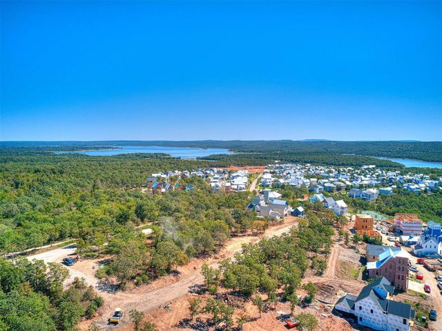 133 Lower Greenway, Carlton Landing, OK 74432