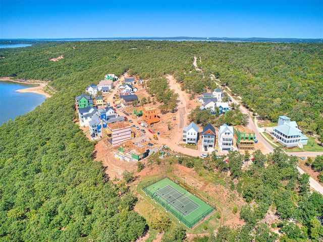 133 Lower Greenway, Carlton Landing, OK 74432