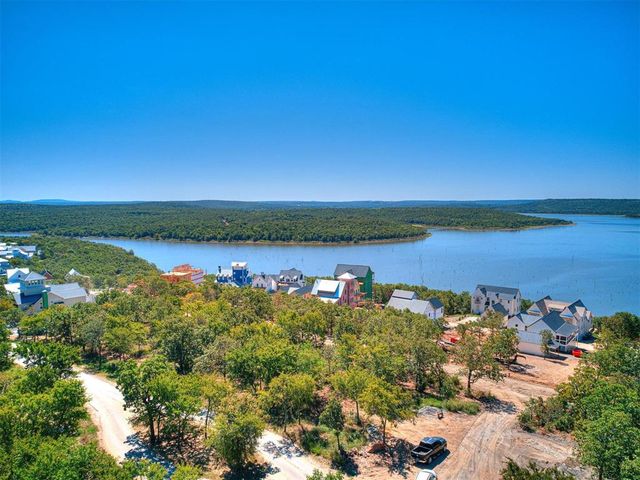 133 Lower Greenway, Carlton Landing, OK 74432