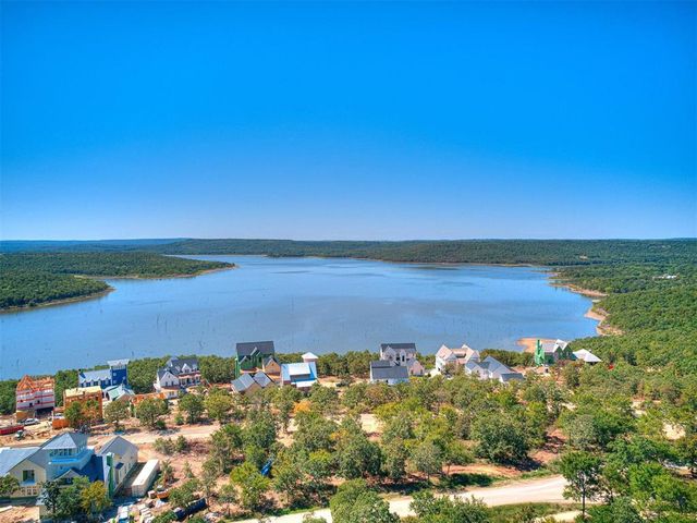 133 Lower Greenway, Carlton Landing, OK 74432