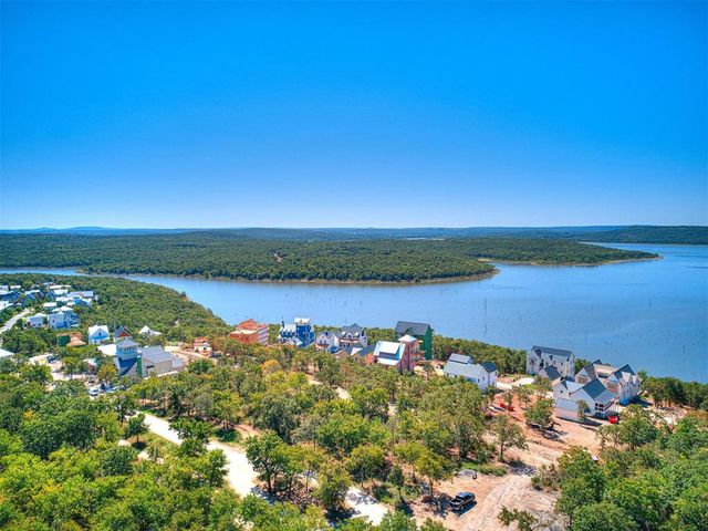 133 Lower Greenway, Carlton Landing, OK 74432