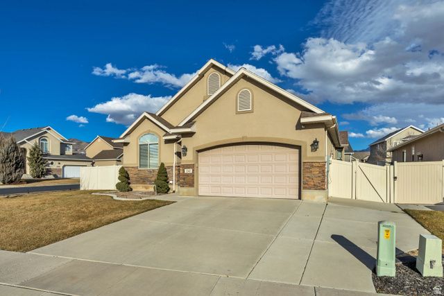 2242 N 2500 W, Lehi, UT 84043