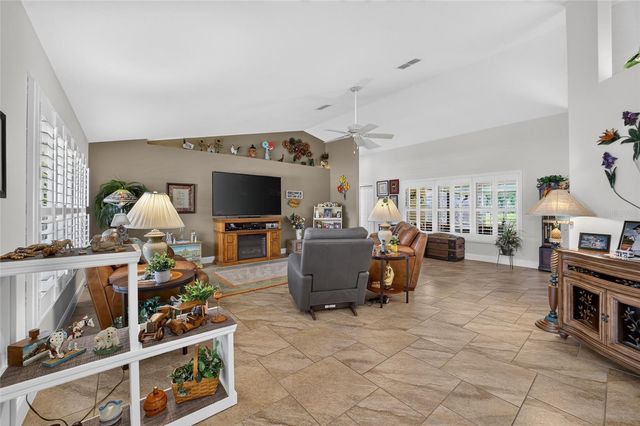 16364 SE 89TH TERRACE, Summerfield, FL 34491