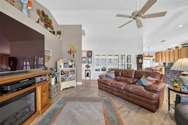 16364 SE 89TH TERRACE, Summerfield, FL 34491