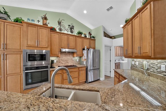 16364 SE 89TH TERRACE, Summerfield, FL 34491