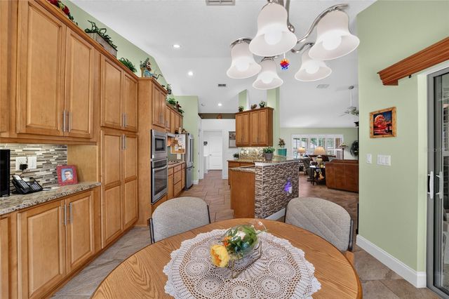 16364 SE 89TH TERRACE, Summerfield, FL 34491