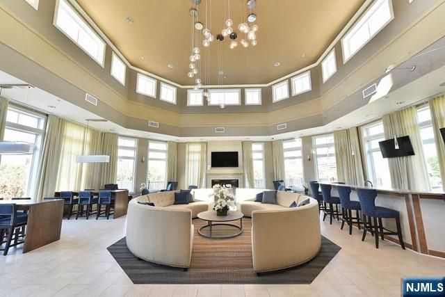 200 Dey Street 285, Harrison, NJ 07029