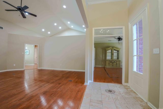 102 Raintree Court, Hot Springs, AR 71901