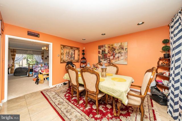 9982 LAKE LANDING RD, Gaithersburg, MD 20886