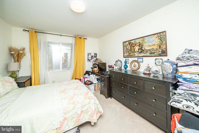 9982 LAKE LANDING RD, Gaithersburg, MD 20886