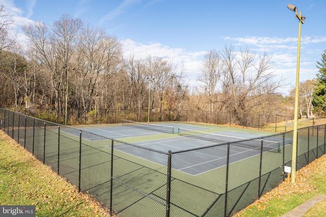 9982 LAKE LANDING RD, Gaithersburg, MD 20886