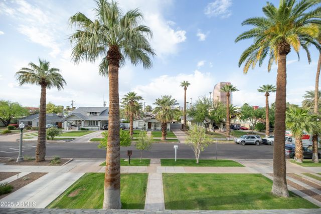 69 W LYNWOOD Street, Phoenix, AZ 85003