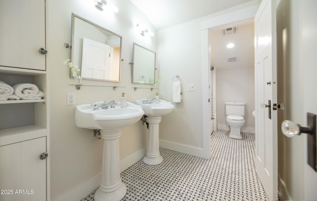 69 W LYNWOOD Street, Phoenix, AZ 85003