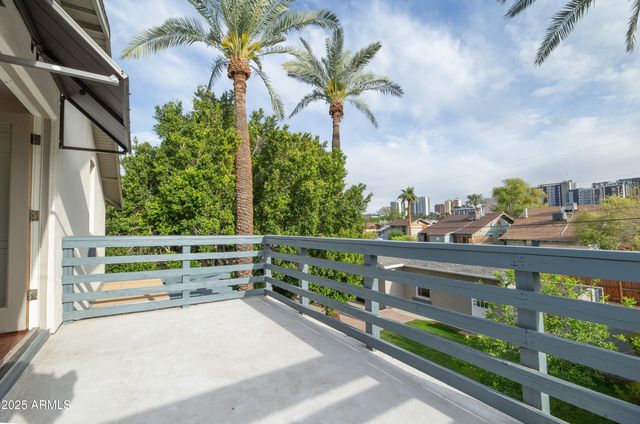 69 W LYNWOOD Street, Phoenix, AZ 85003