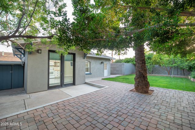 69 W LYNWOOD Street, Phoenix, AZ 85003