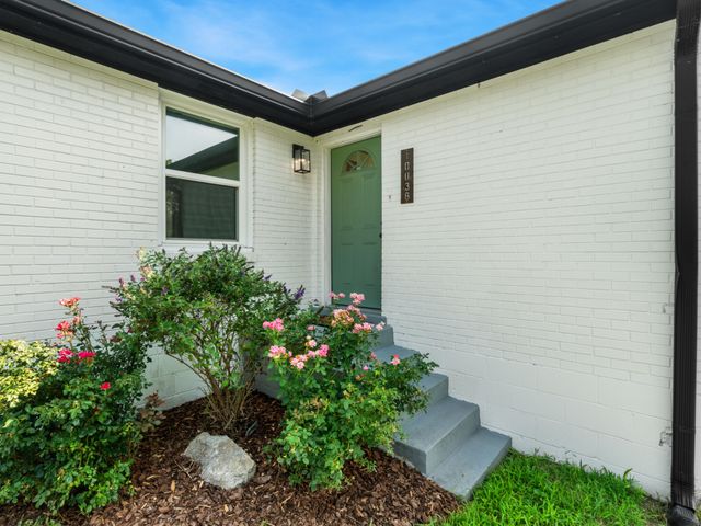 1003B Drummond Dr, Nashville, TN 37211